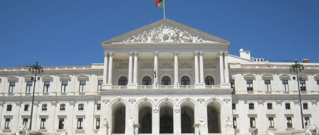 Partido da Terra - MPT repudia deslocação de Lula da Silva à Assembleia da República no 25 de Abril